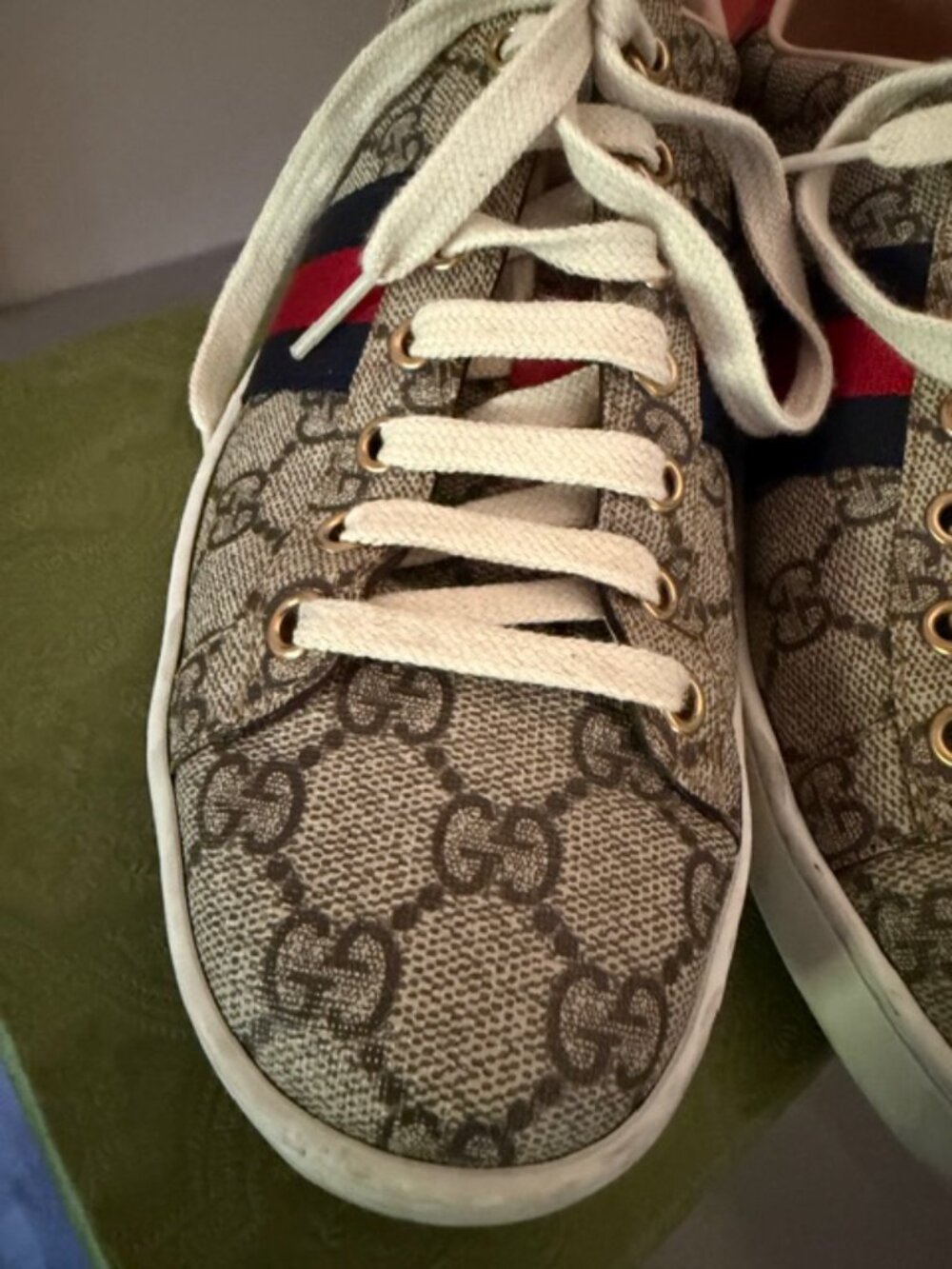 Gucci Beige Monogram Sneakers - Picture 8 of 10